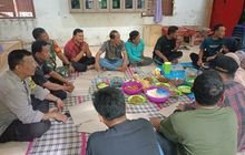 Babinsa Koramil 0201-16/TM Serka Rohmad dan Sertu Toto Yudiono Bersama Warga Desa Dalu Sepuluh B Gelar Genduri Punggahan Sambut Ramadhan