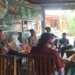 Pererat Sinergitas, Babinsa Koramil 0201-16/TM Sertu Andy Komsos dengan Perangkat Desa