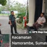 Tingkatkat Keamanan, Babinsa Koramil 0201-14/PB berbincang bincang Dengan Security Perumahan