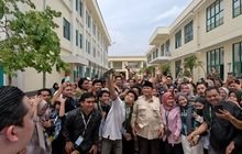 Ribuan Pekerja Pabrik Sepatu Hoka dan Converse Antusias Sambut Prabowo: Ya Allah Seneng Banget!