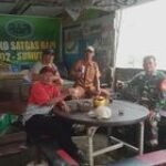 Babinsa Koramil 0201-07/MT Sertu JF Simangunsong Komsos dengan Warga Binaan Jalan Bunga Cempaka