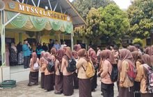 MTsN 4 Langkat Lepas Tim Safari Ramadan, Jalin Silaturahmi dengan Masyarakat