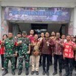 Danramil 0201-01/MP Bersama Plt Dirut PD Pasar dan Camat Medan Petisah Laksanakan Giat Bersih Pasar di Jl. Rotan, Kel. Petisah Tengah