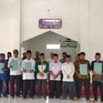 Kepala KUA Teluk Mengkudu Laksanakan Pengkuhan dan Penyerahan SK UPZ