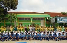 Berbagi Rezeki di Bulan Ramadhan, MTsN 1 Labuhanbatu Berikan Santunan Kepada Siswa Kurang Mampu