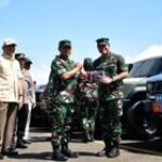 Menhan Serahkan Kendaraan Operasional Kepada Panglima TNI, Angkatan Darat Terbanyak Terima Ransus Maung 2.495 Unit