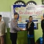 Polres Toba Bagikan Takjil dan Berbuka Puasa Bersama Warga di Masjid Al-Kautsar Lumban Mual Siantar Narumonda