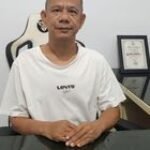 Peduli Ramadhan 1446 H, Ketua Pewarta Chairum Lubis Berbagi Sembako di Jumat Barokah