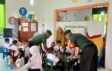 Babinsa Koramil 0201-02/MT Dukung Program Makan Bergizi Nasional untuk Ribuan Siswa