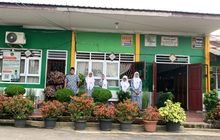 Kamis PemBaRis , Siswa MAN 1 Padangsidimpuan tampilkan Pidato Bahasa Arab dan Bahasa Inggris