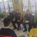 Babinsa Kelurahan Gaharu Hadiri Mediasi Warga Terkait Perselisihan Lingkungan di Medan Timur
