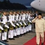 Pasukan Jajar Kehormatan Sambut Presiden Prabowo di Bandara Subang Malaysia