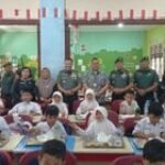 Danramil 0201-02/MT dan Babinsa Memonitor Kegiatan Makan Sehat Bergizi di Medan Perjuangan