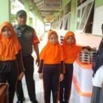 Babinsa Ramil 0201-13/PST bersama BGN terus bagikan makanan kesekolah yang ada