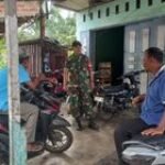 Berikan Semangat Dan Motivasi, Babinsa Komsos Dengan Pemilik Bengkel Motor Di Wilayah Binaan