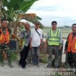 Babinsa Koramil 0201-16/TM Dampingi Tim Pengawas Konstruksi Tinjau Lokasi Oplah di Desa Pardamean