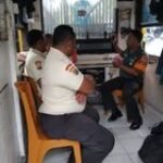 Jalin komunikasi bersama mitra karib babinsa di wilayah binaan guna menciptakan situasi kondisi yang aman dan nyaman