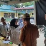 BABINSA KELURAHAN HELVETIA MELAKSANAKAN KEGIATAN SENYUM SAPA TERITORIAL