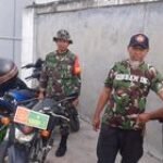 Melalui kegiatan anjangsana Babinsa sampaikan pesan jaga kebersihan lingkungan keamanan dan ketertiban