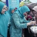 Ketua Tim Pembina Posyandu Asahan Tinjau Launching Pekan Imunisasi Dunia 2025