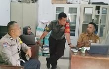 BABINSA SERKA INDRA S BERSAMA BHABINKAMTIBMAS KOMSOS DENGAN PERANGKAT DESA TELAGA TUJUH