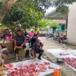 BABINSA PANTAU PENYEMBELIHAN HEWAN QURBAN DI WILAYAH BINAAN. DI DESA JATI KESUMA