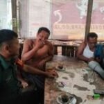 Jalin Silaturahmi yang Erat, Babinsa Laksanakan Komsos Bersama Tokoh Masyarakat