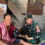 Semangat Mengabdi, Prajurit Satgas Pamtas RI–Malaysia Yonarhanud 1 Kostrad Gelar Pelayanan Kesehatan Gratis di Perbatasan Kalbar