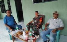 SERKA ROKIM RUTIN MELAKSANAKAN KOMSOS DENGAN WARGA DI WILAYAH BINAANNYA.