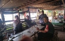 Demi Menjalin Hubungan Baik, Babinsa melaksanakan Komsos Dengan Warga Binaan