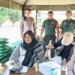 Babinsa Koramil 02/MT Amankan Gerakan Pangan Murah Bulog di Medan Timur