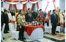 Wali Kota Medan Mengikuti Upacara Detik-Detik Proklamasi HUT Ke-80 Kemerdekaan RI Secara Live Streaming