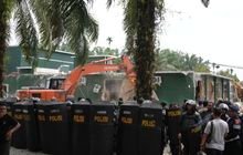 Tim gabungan Polda Sumut, Kodam I/BB dan Pemprov Sumut Rubuhkan THM Marcopolo