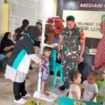 Babinsa Serda Rubiyanto Gulo Monitoring Posyandu Balita, Dukung Program Pencegahan Stunting di Medan Maimun
