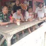 Babinsa Koramil 07/MT Serka Kasno Zeki Laksanakan Komsos dan Pantau Kondisi Wilayah Binaan