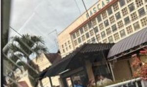 Akses Ditolak di Kampus Sendiri, Dosen, Pegawai, dan Mahasiswa Universitas Darma Agung Diblokir di Gerbang