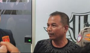 Screenshot_2025-10-31-09-47-58-519_com.whatsapp.w4b-edit