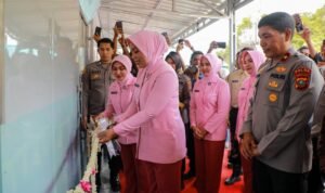 Screenshot_2025-10-31-09-50-41-233_com.whatsapp.w4b-edit