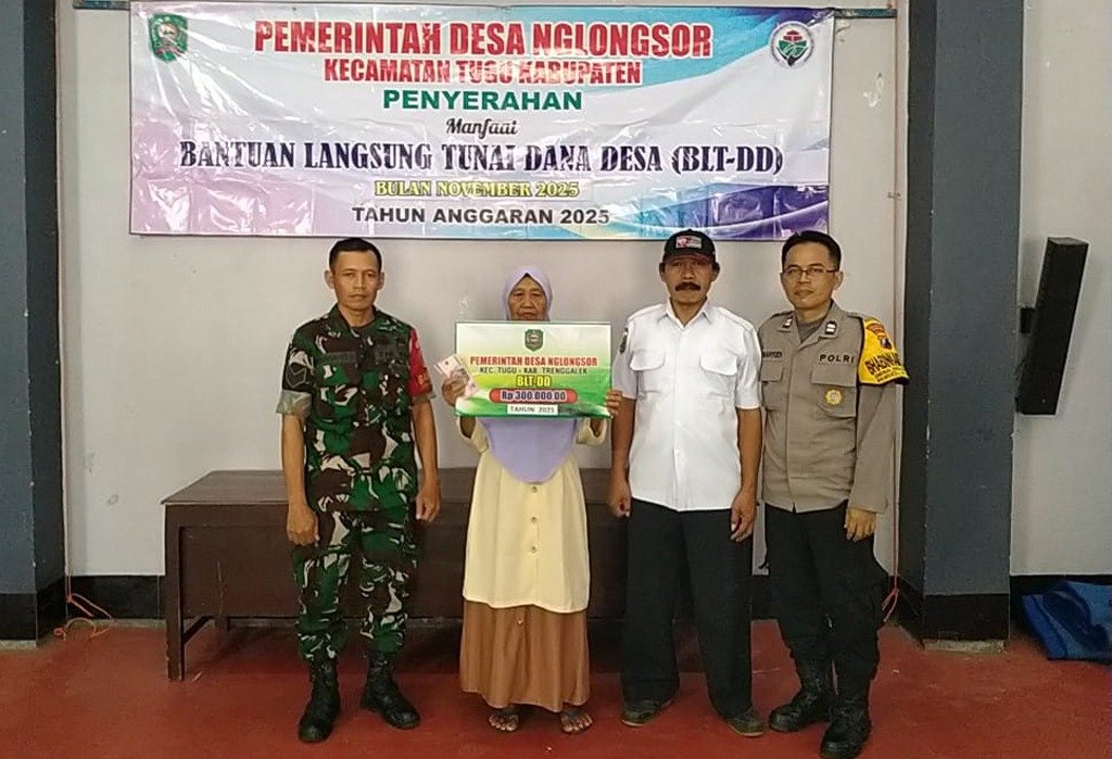 Aparat TNI-Polri mengawal penyaluran BLT-DD