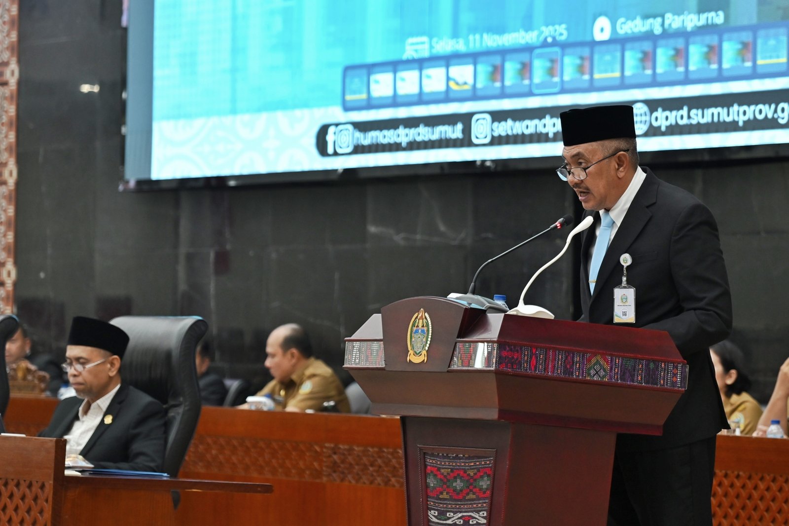 PjSekdaProvsu_Tanggaapn dan Jawaban Ranperda APBD T.A 2026 2