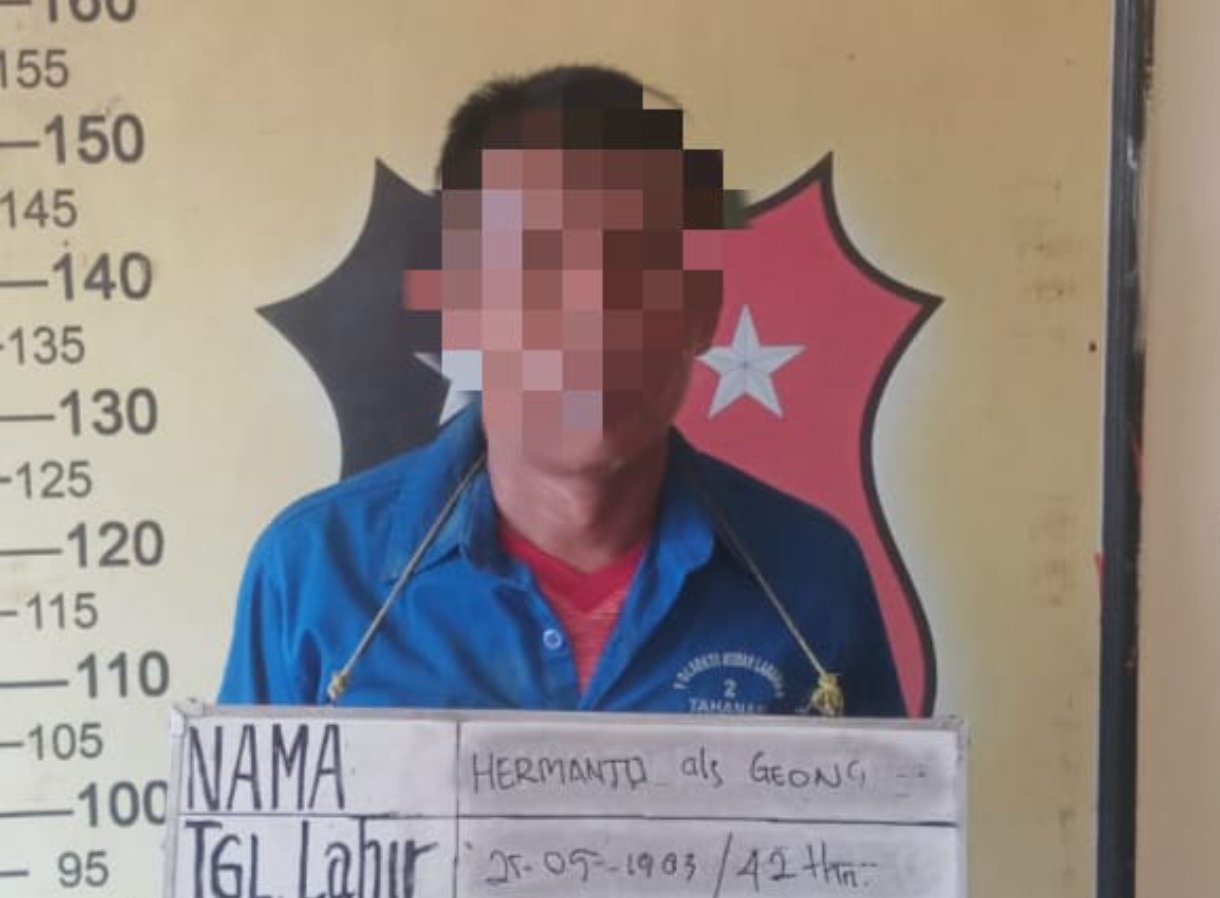 Screenshot_2025-11-02-20-54-51-175_com.whatsapp.w4b-edit