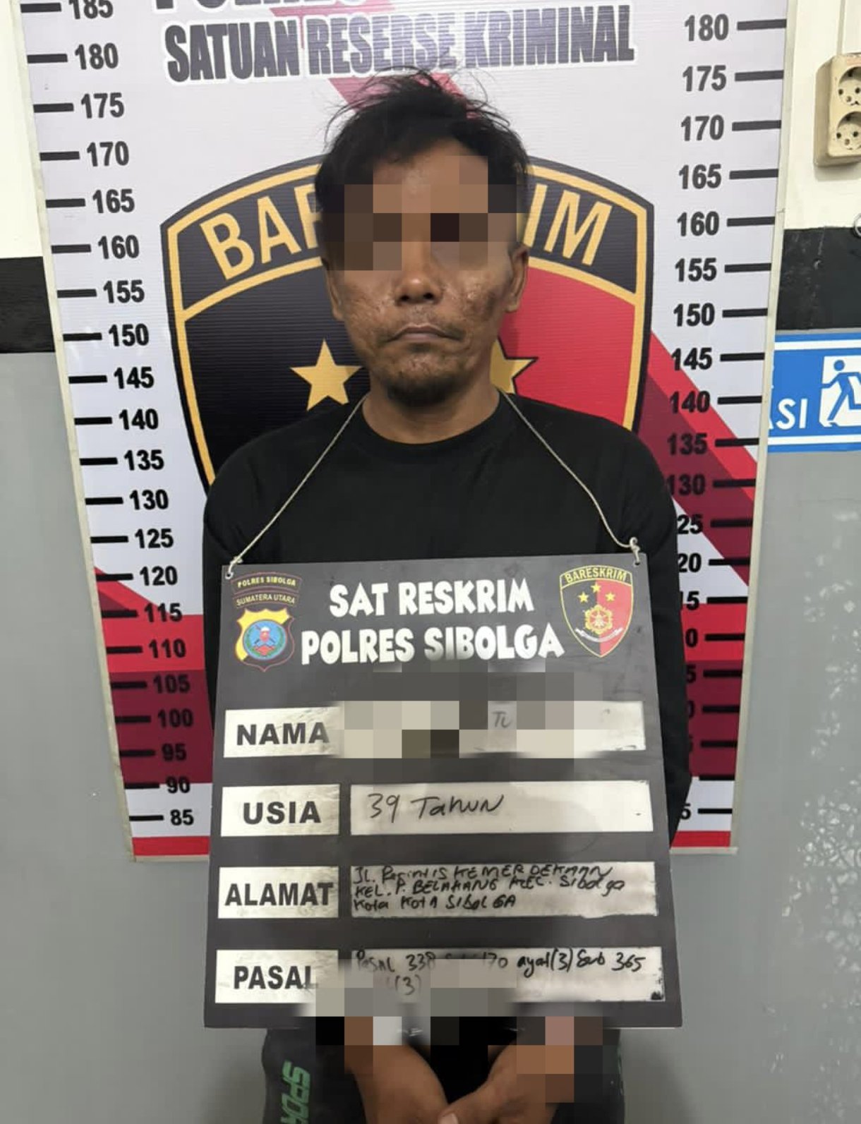 Screenshot_2025-11-02-21-00-00-142_com.whatsapp.w4b-edit