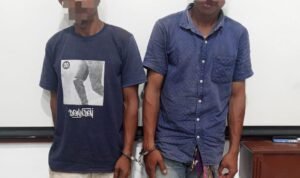 Screenshot_2025-11-04-20-39-39-455_com.whatsapp.w4b-edit