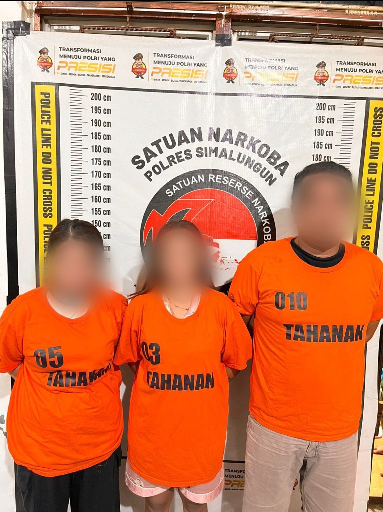 Screenshot_2025-11-07-16-19-01-153_com.whatsapp.w4b-edit