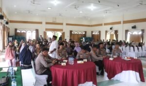 Screenshot_2025-11-11-21-44-18-171_com.whatsapp.w4b-edit