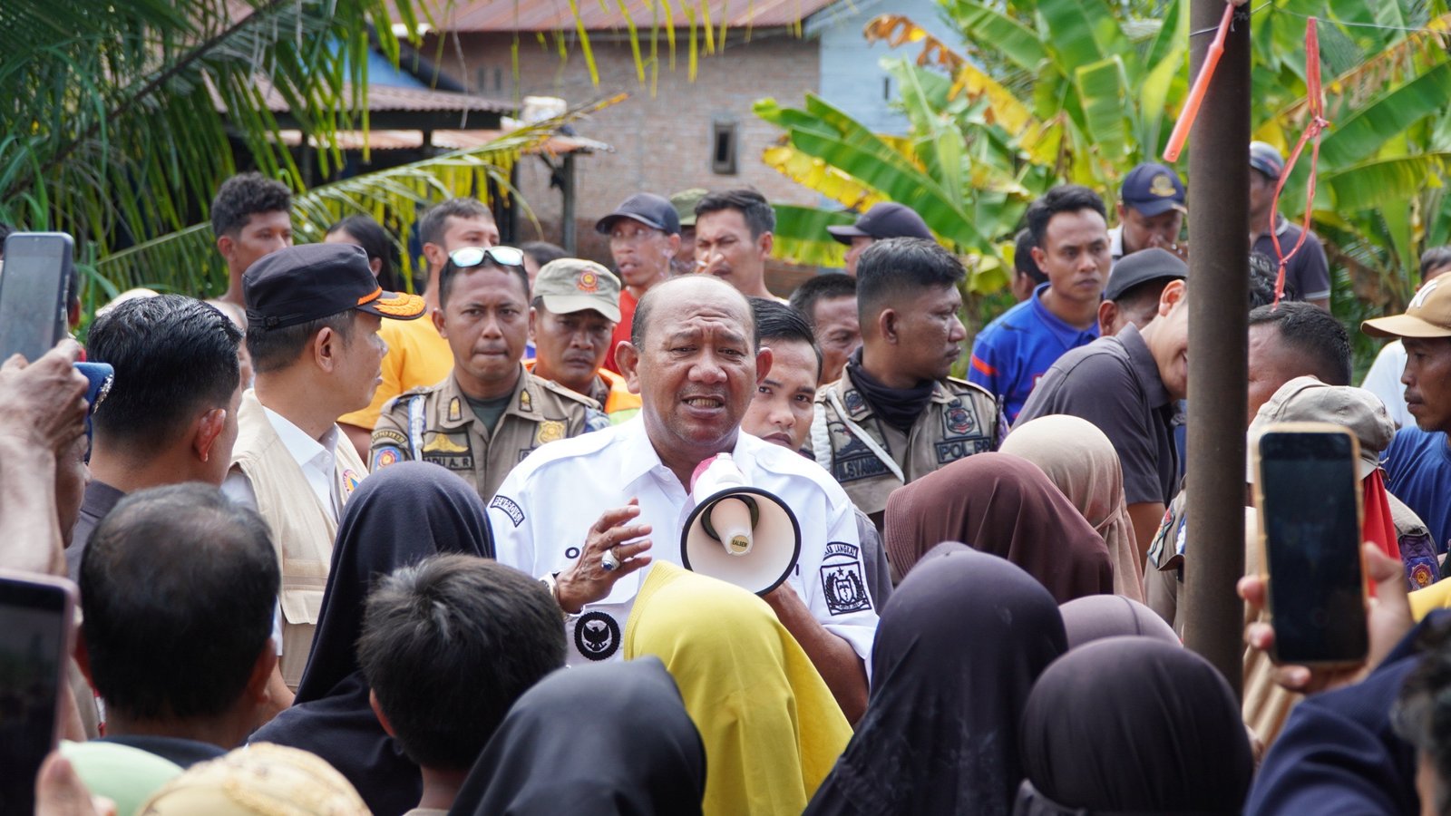 3f6061c8-9c14-43ab-a94c-0ca297f876d4