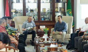 Pj Sekda terima Ditjen Kementerian ESDM (1)