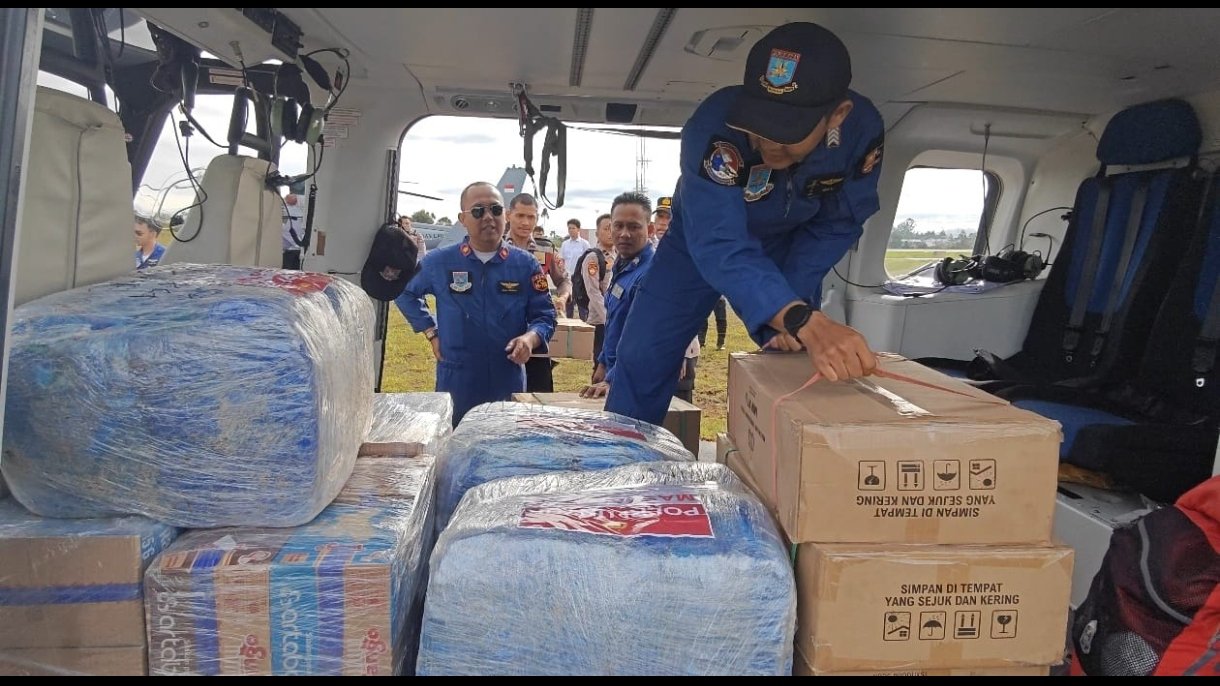 Screenshot_2025-12-08-22-04-12-538_com.whatsapp.w4b-edit