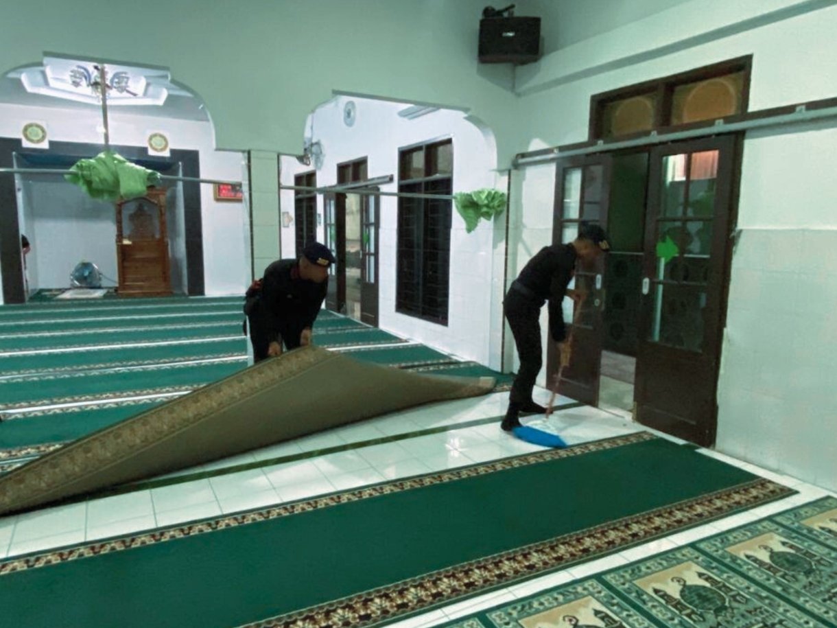 Screenshot_2026-02-07-09-25-19-429_com.whatsapp.w4b-edit