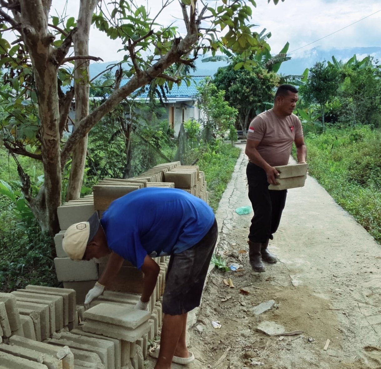 Screenshot_2026-02-21-09-35-20-912_com.whatsapp.w4b-edit